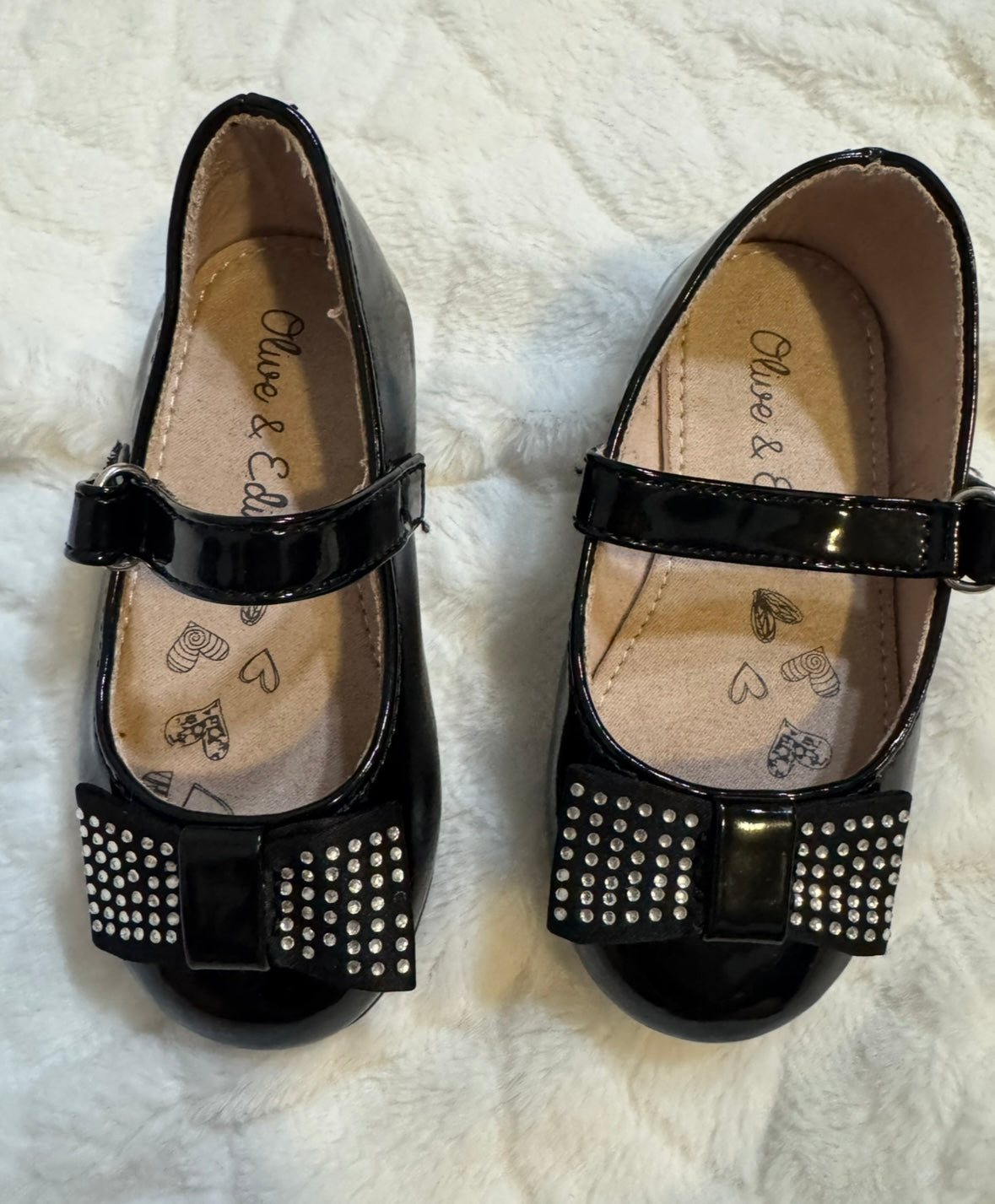 #53 toddler girl flats size 5