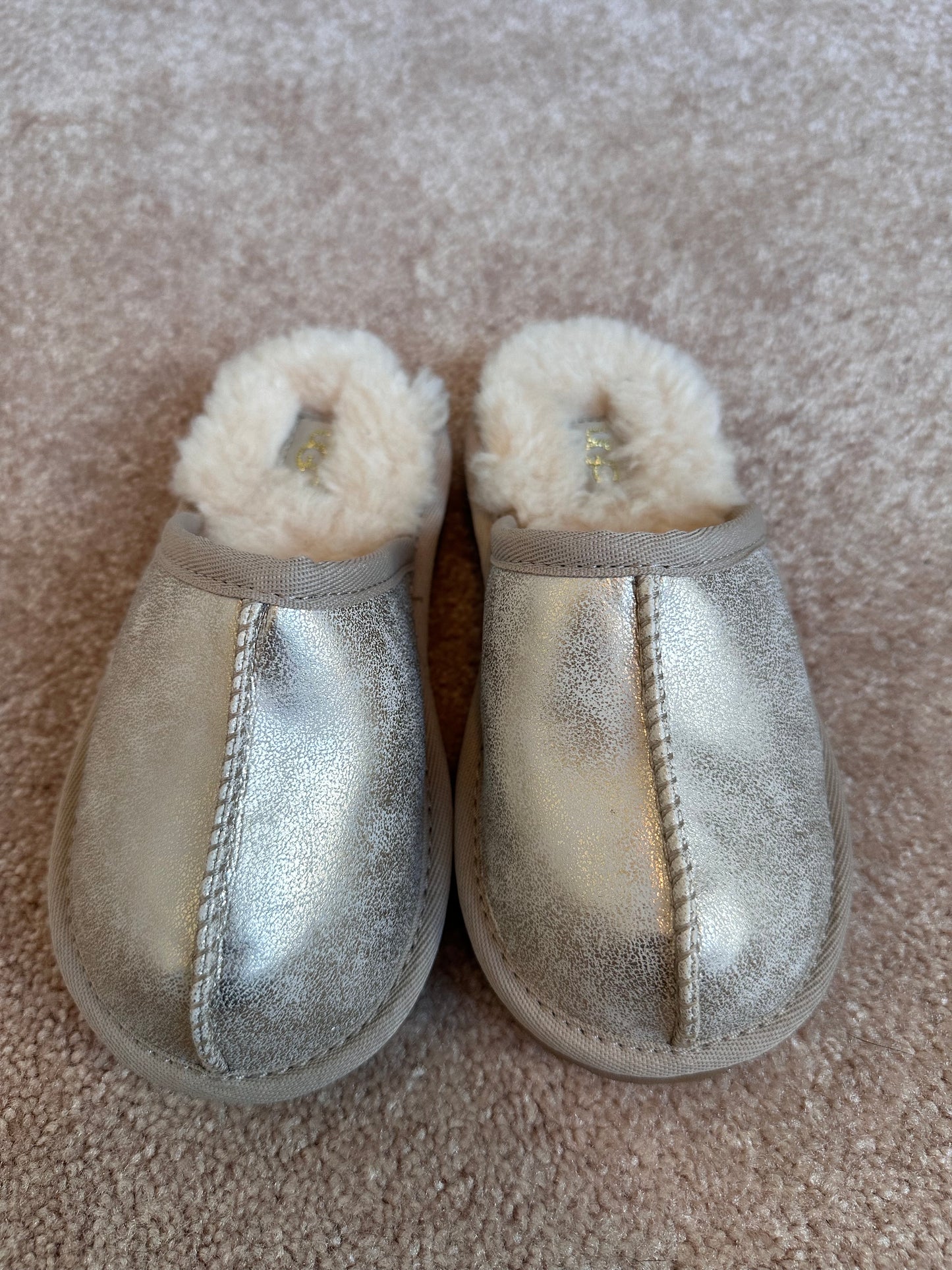 UGG Kids Keegan metallic gold slippers size 10 NEW