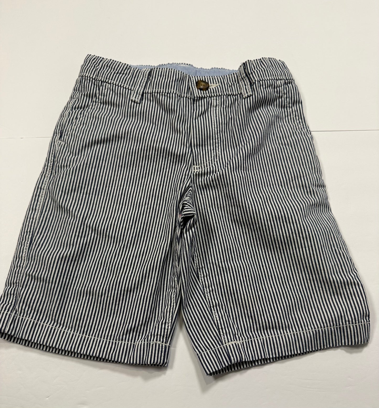 #141 Boys 5 Carter’s Adjustable Shorts