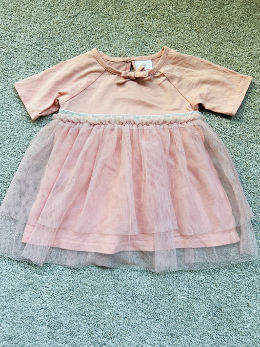 #68 Hanna girls dress and bloomer set, 6-12 mo, VGUC