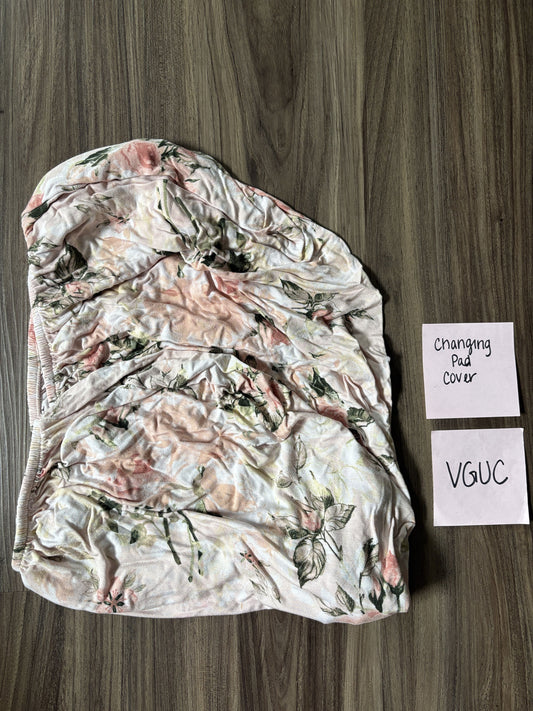 #77 - Posh Peanut (Bamboo) Vintage Pink Rose Changing Pad Cover VGUC