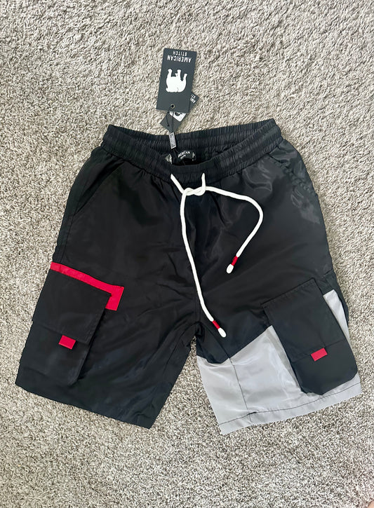 NWT Men’s Black Cargo Shorts, Size M