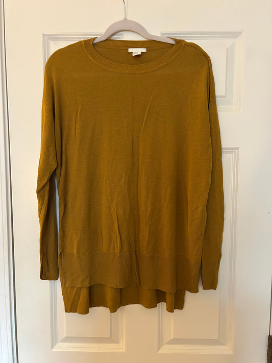 Seller 128 - H&M Women's Large Thin Sweater Top