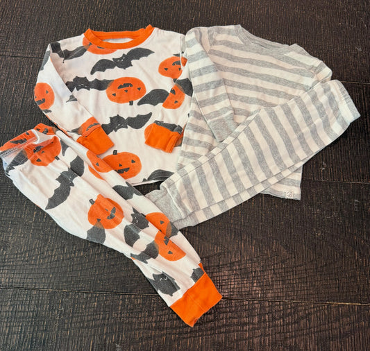 #66 Boys 24M Pajama Bundle (Halloween and Stripes)