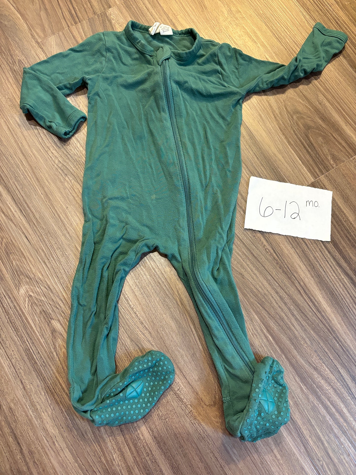 #138 - 6-12 Mo - GUC Kyte Baby - Forest Green Zippy - PU 45236
