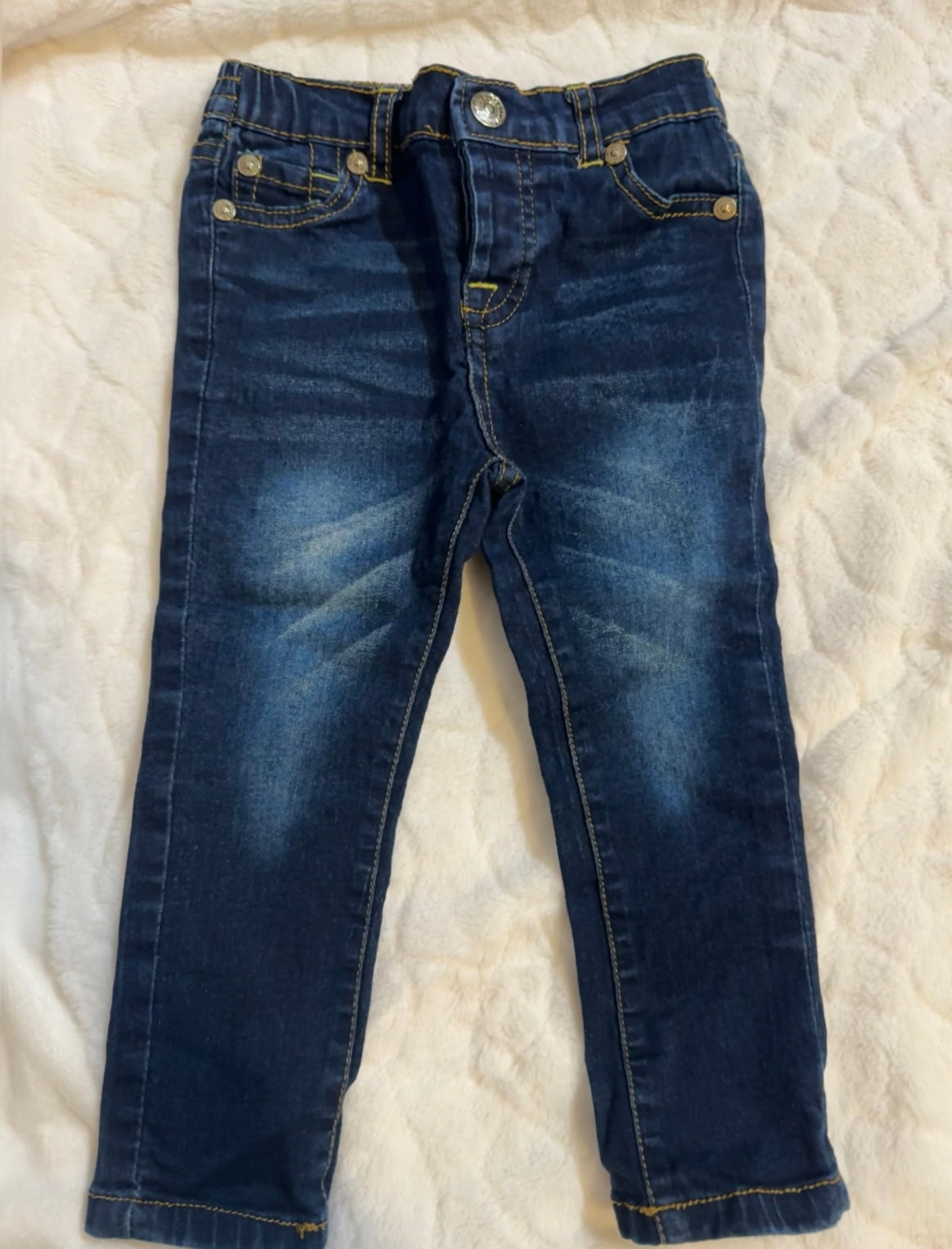 #53 baby girl jean pants size 24M