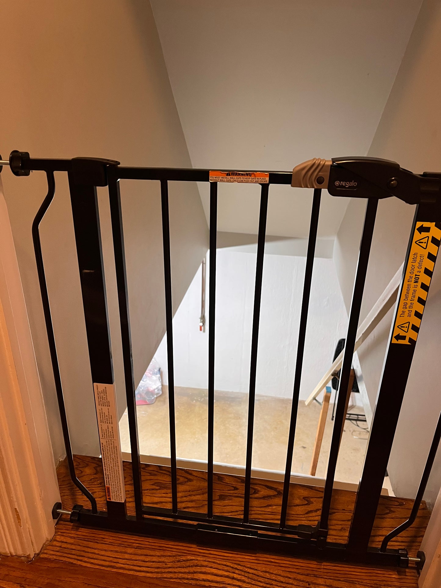 #173 Regalo baby gate w/door