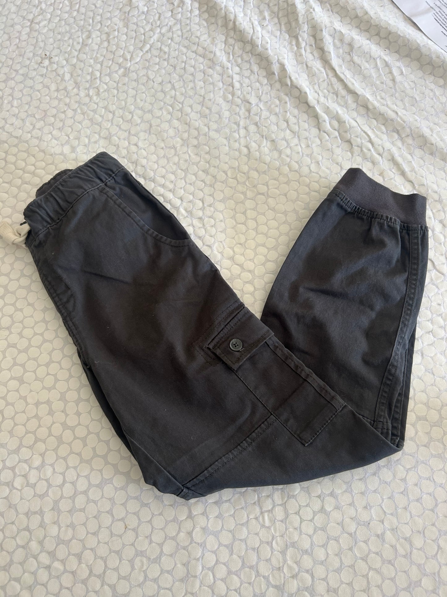 136 EUC cat and jack grey cargo pants size 12