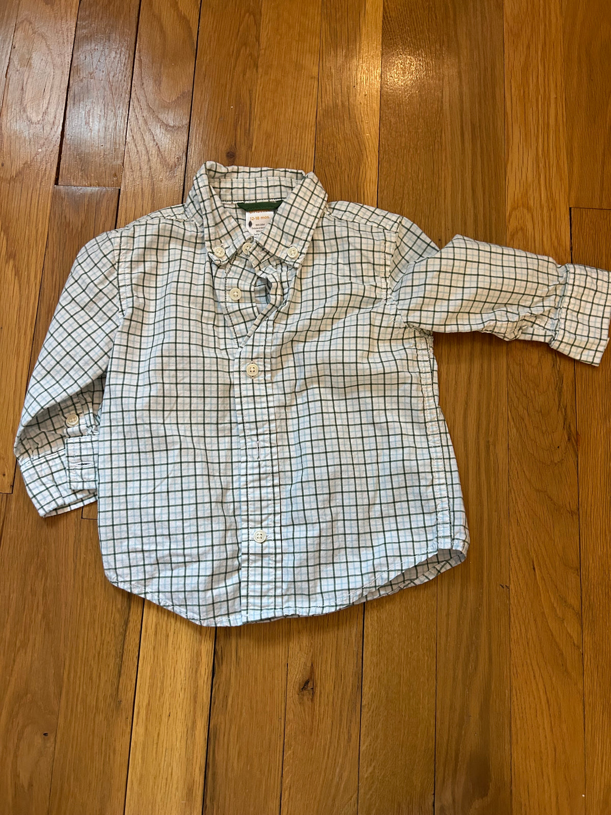Seller 128 - Gymboree 18M Boys Dress Shirt
