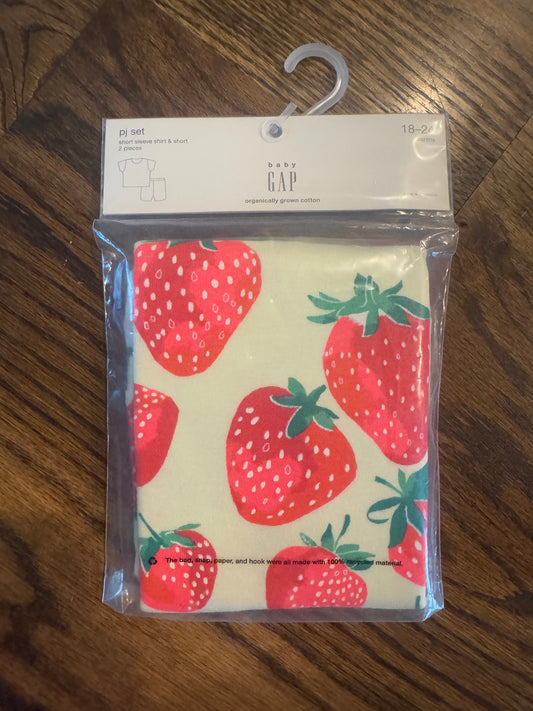 Seller #172 Gap Girls Strawberry PJ Set Size 18-24 months- New