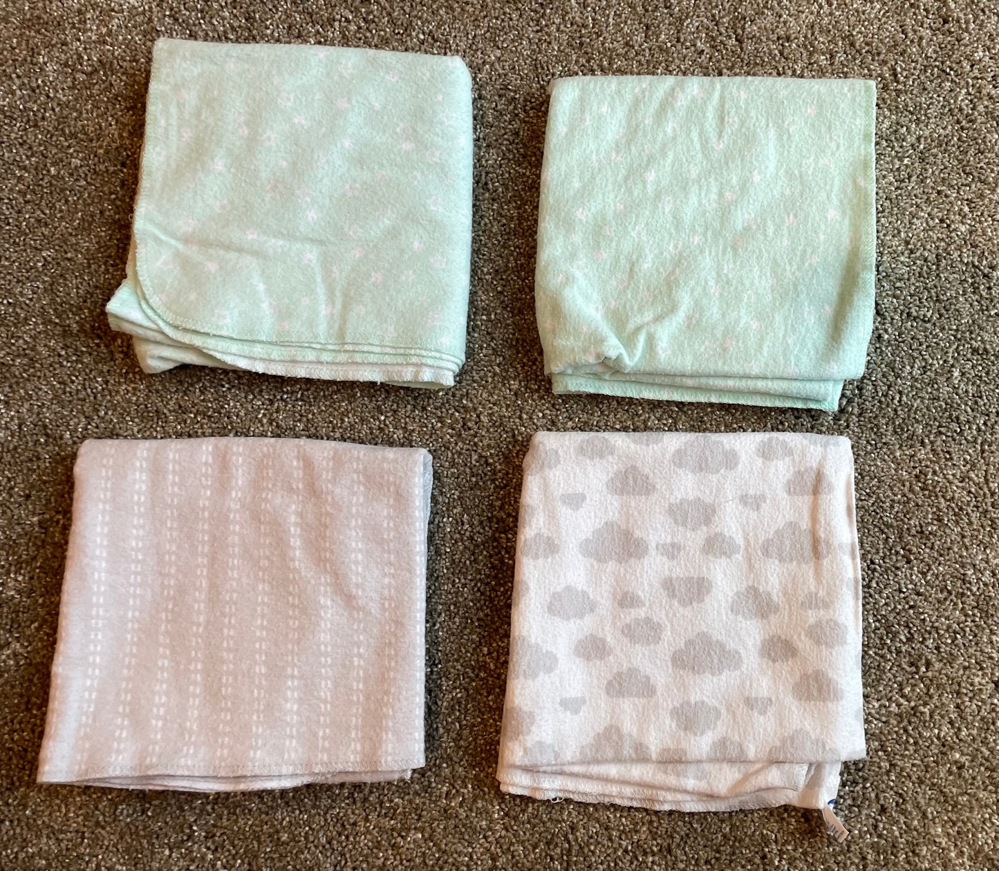 Set of 4 Gerber baby blanket