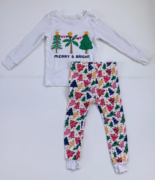 #153 Old Navy Christmas Pajamas Boy/Girl Size 3T