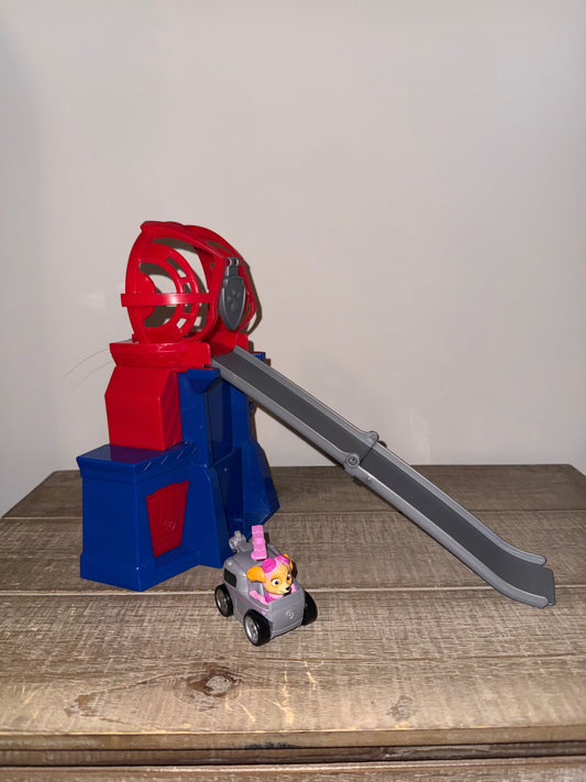 #106: REDUCED Paw Patrol Mini Lookout Tower and Skye Car