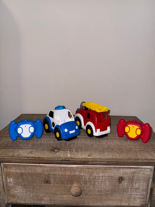 #106: REDUCED Remote Control Cars (2)