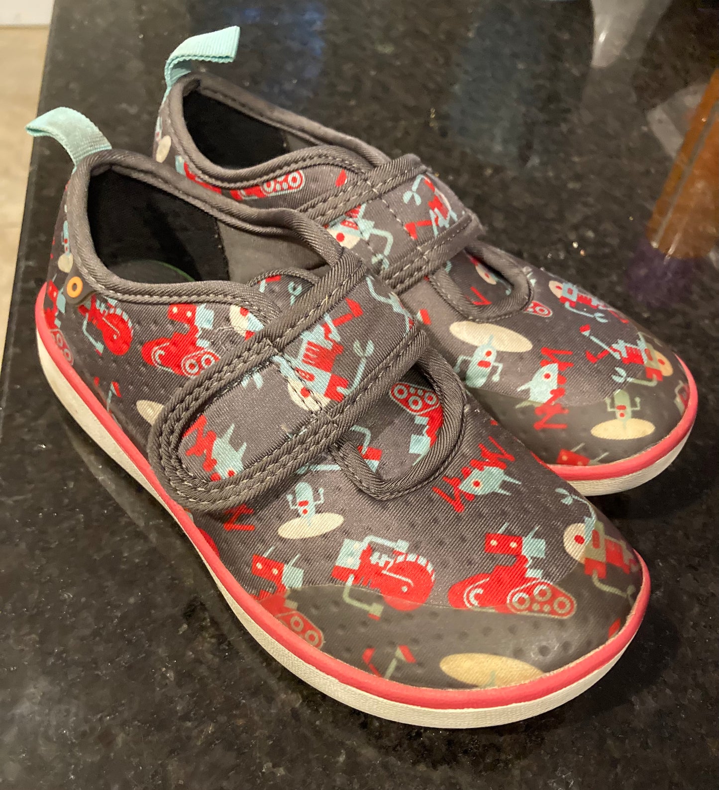 Seller #57 Kids 12c Robot Bogs REDUCED