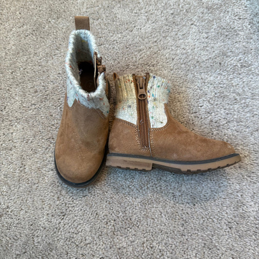#139 Size 7 Toddler C&J Winter Boots