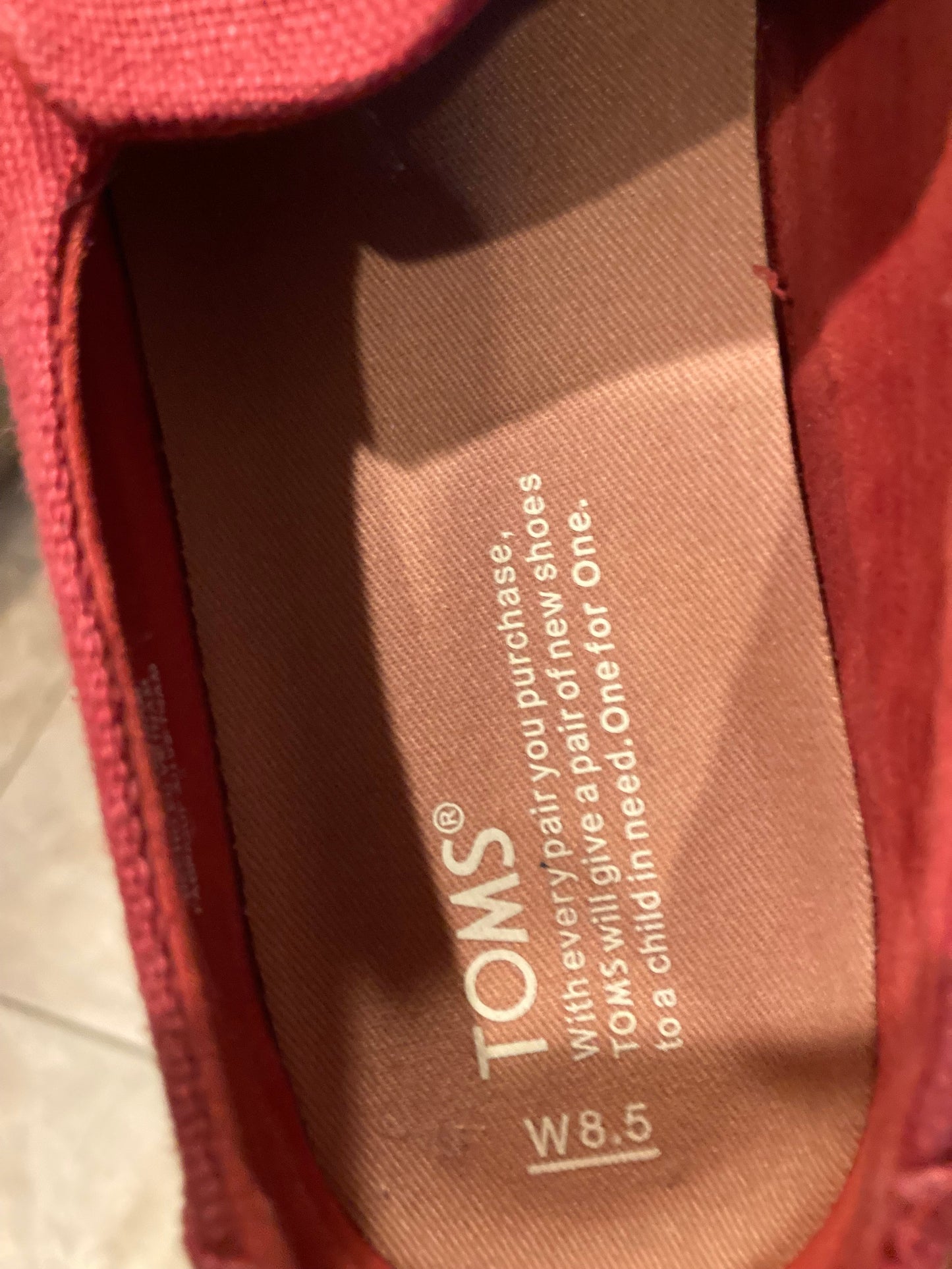 Seller #57 Womens 8.5 Toms Red canvas slide on shoes