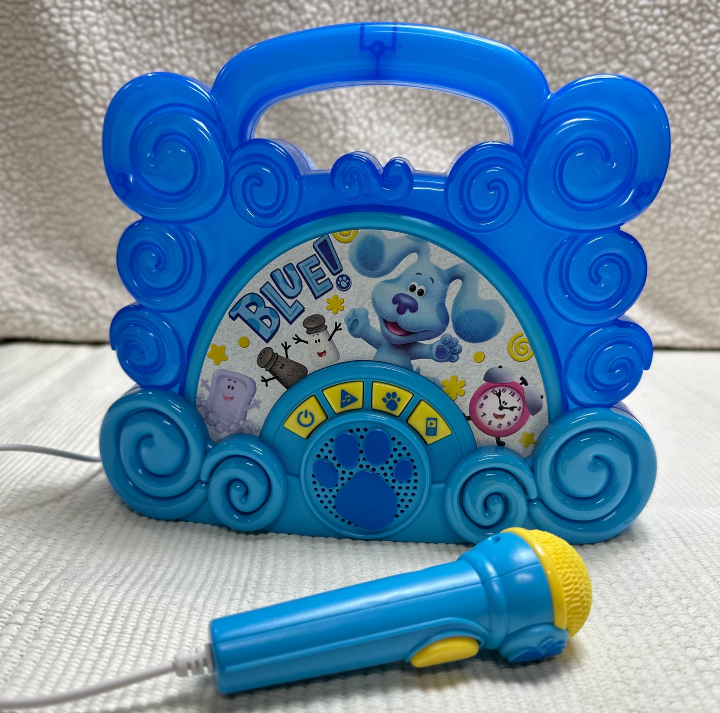 Blue's Clues and You Sing Along Boombox with Built-In Music, Real Working Microphone for Kids Ages 3 Years Up.