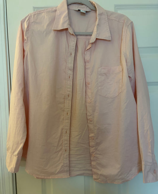 Seller 128 - REDUCED Old Navy Women's Medium Button Down Shirt