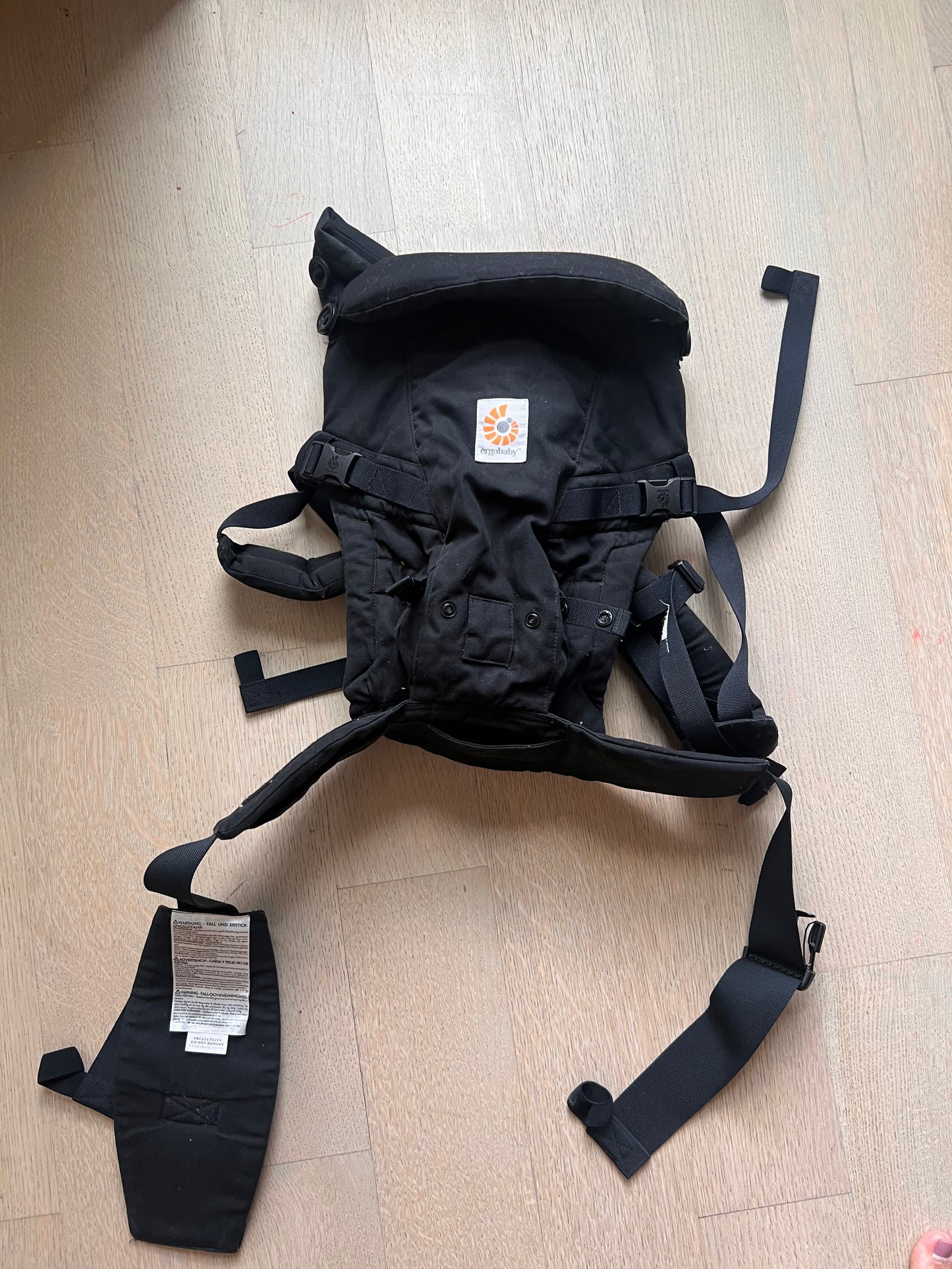 80b Ergo baby carrier #1