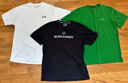 Seller #168 Under Armour Men’s Medium Set of Three T-Shirts