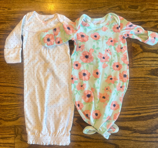 Seller #172 Carter’s & Baby Essentials Sleep Gowns Set of 2 Size NB & 3m