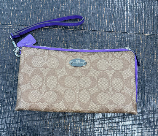 #66 Coach Wristlet (Purple)