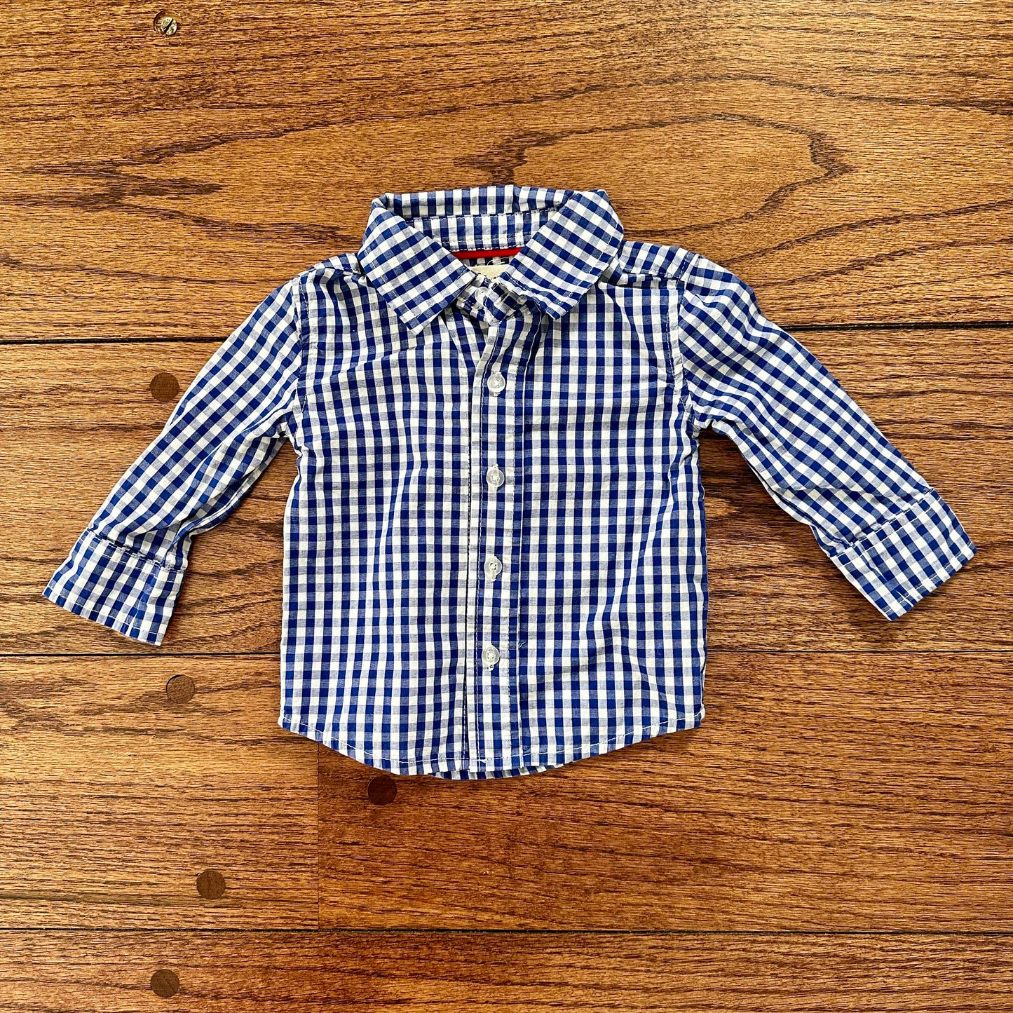 #95 EUC Boys Beetle & Thread Blue Gingham Button Down shirt, size 6-9 months