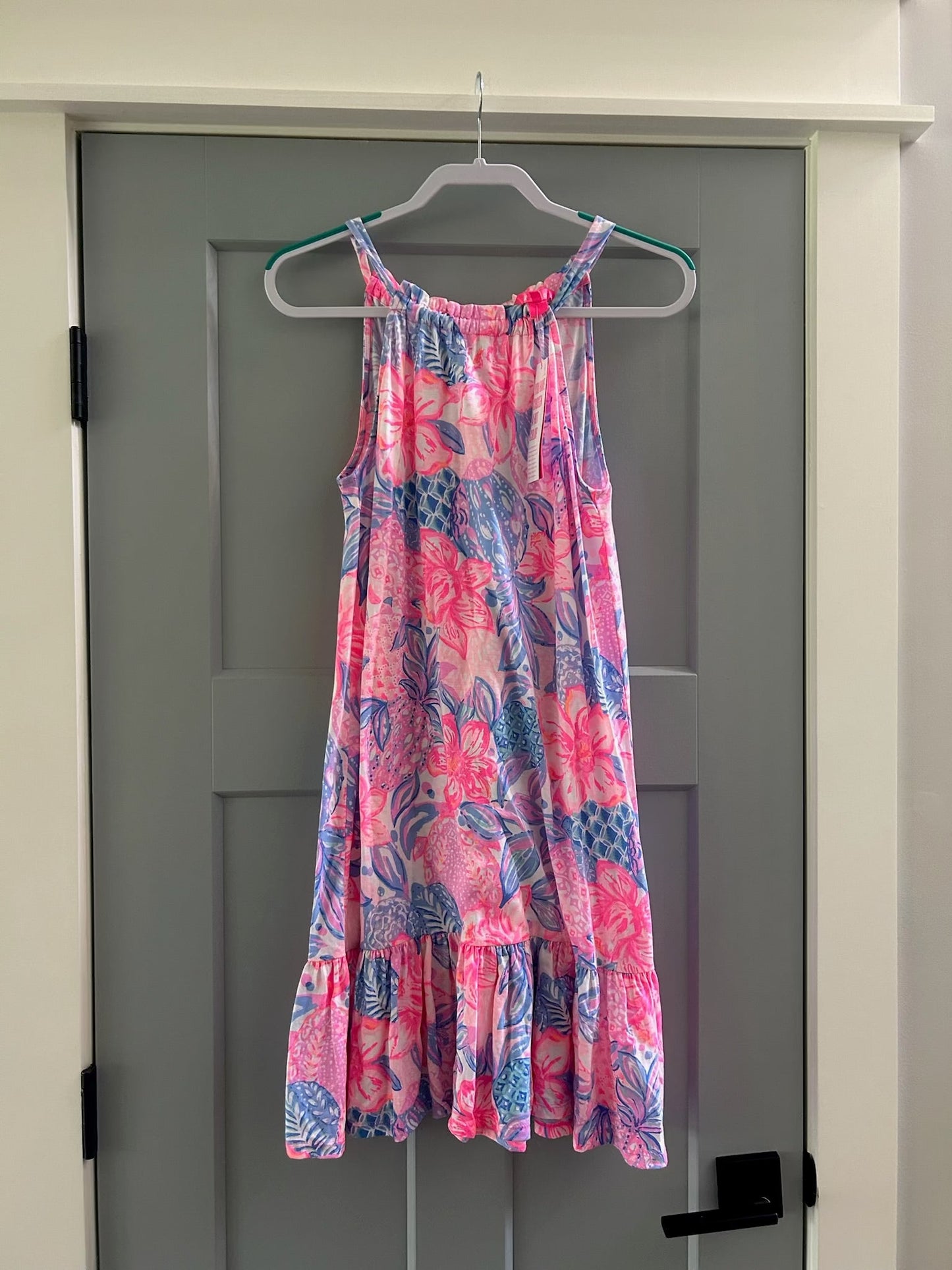 136 EUC Lilly Pulitzer pineapple print tank dress