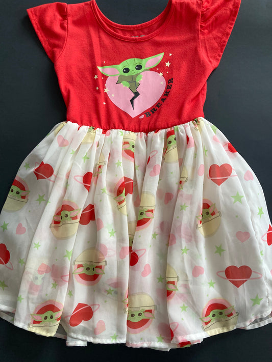 #91 Girls size 5T Star Wars valentine dress VGUC
