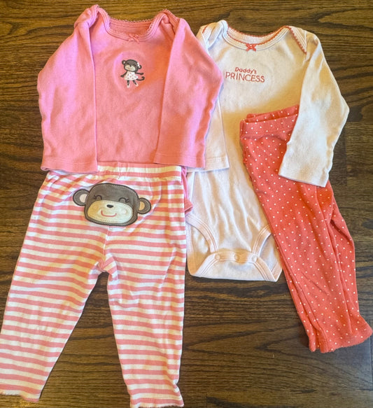 Seller #172 Carter’s Girls 4 Piece Onesie and Pants Size 12M