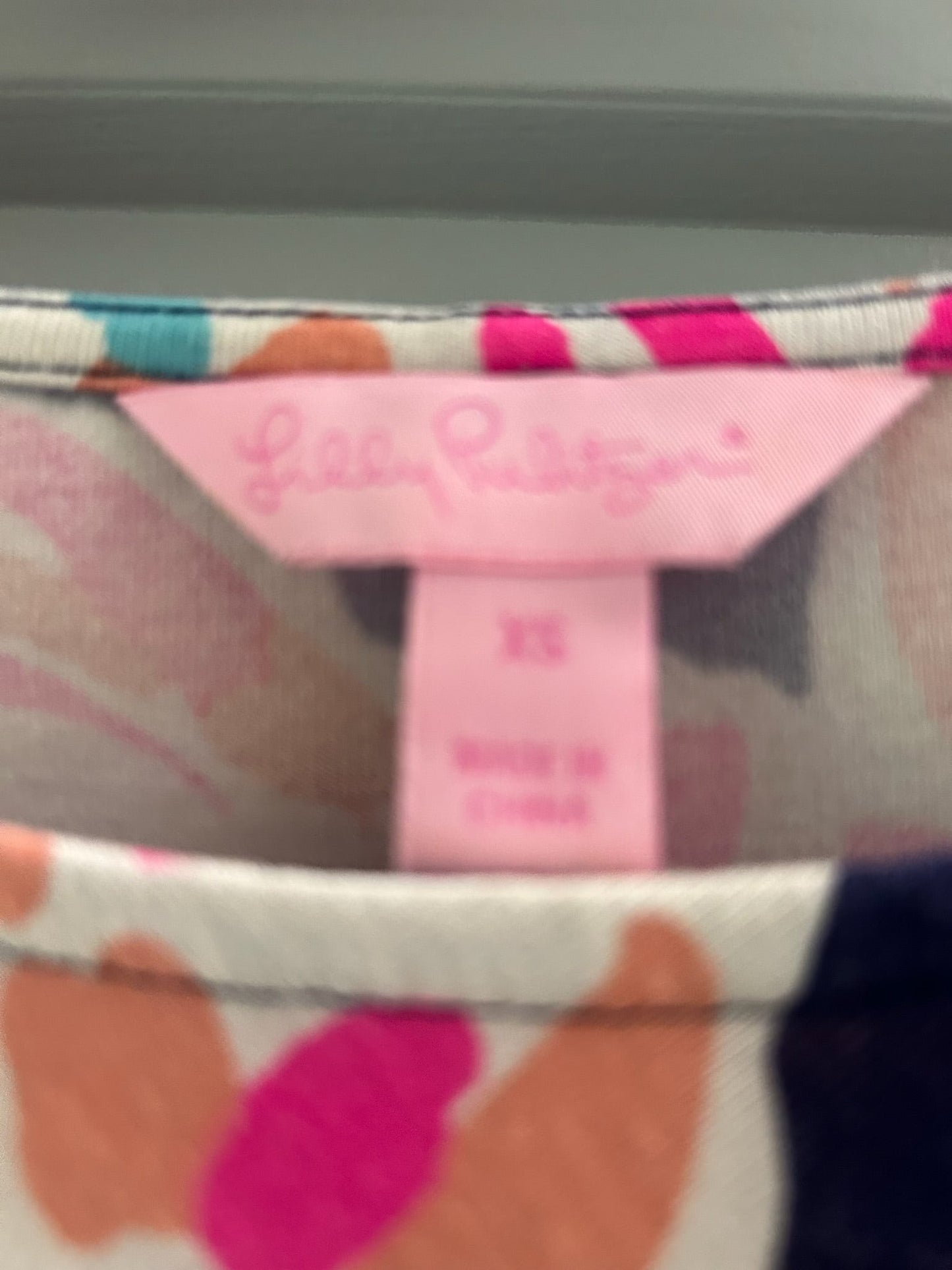 136 EUC Lilly Pulitzer dress knee length XS