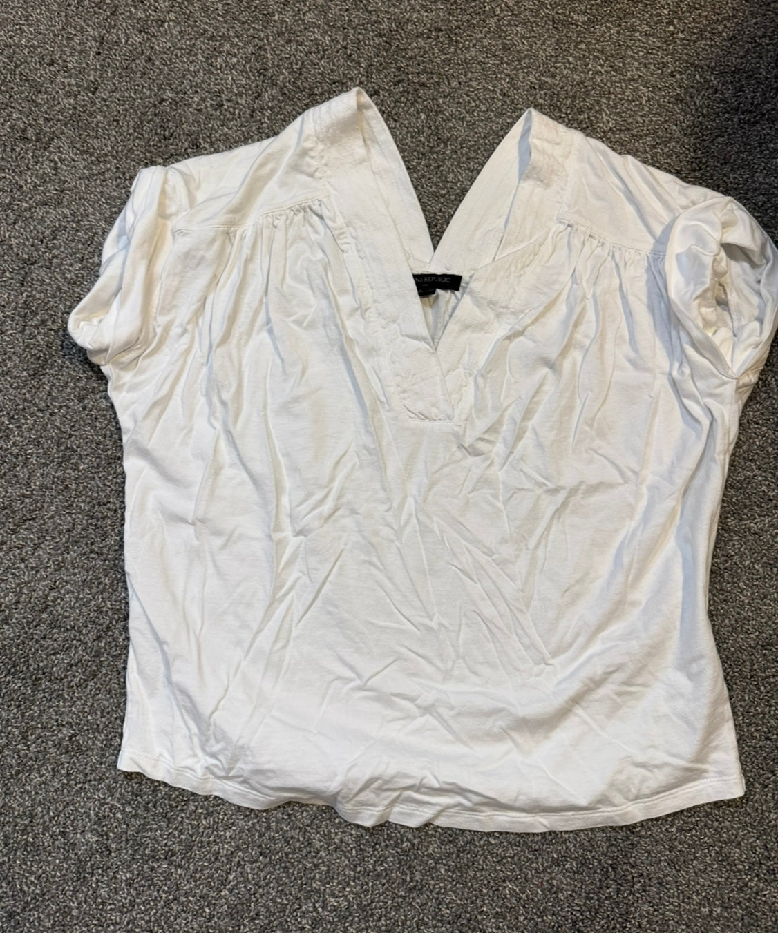 #53 women’s top  size S banana republic