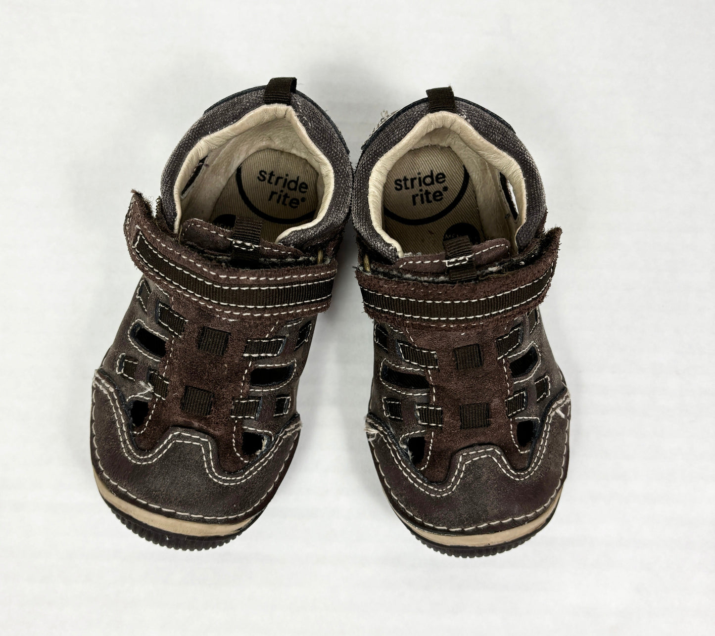 #14 Boys Size 7 Stride Rite Brown Sandals