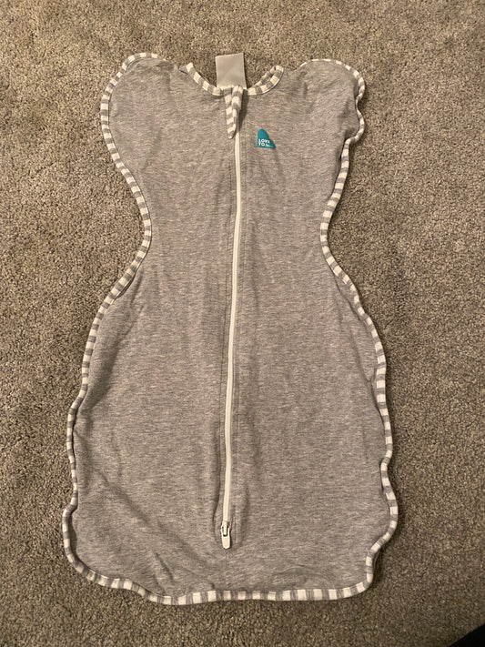 Love to Dream Swaddle Up size small