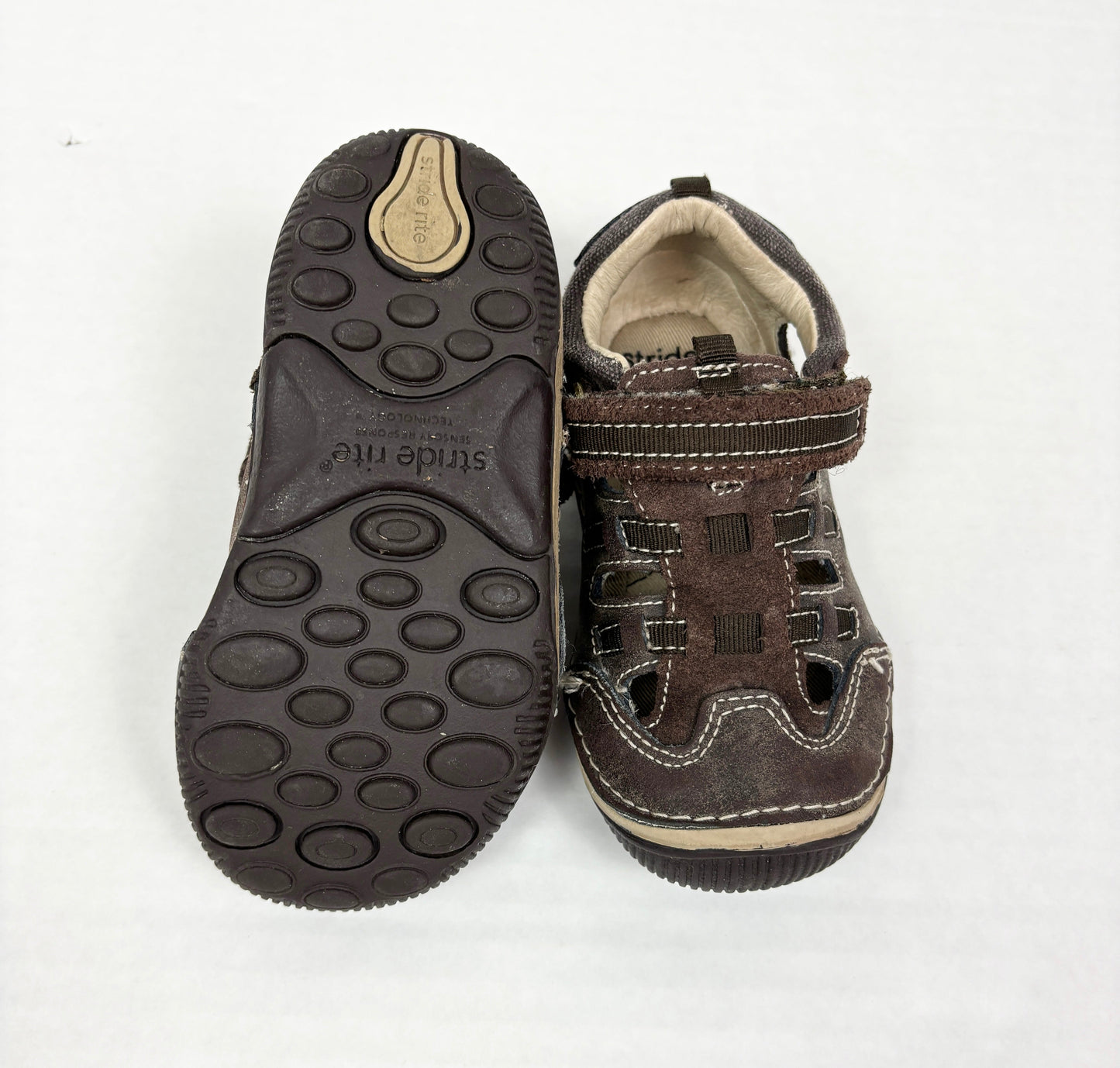 #14 Boys Size 7 Stride Rite Brown Sandals