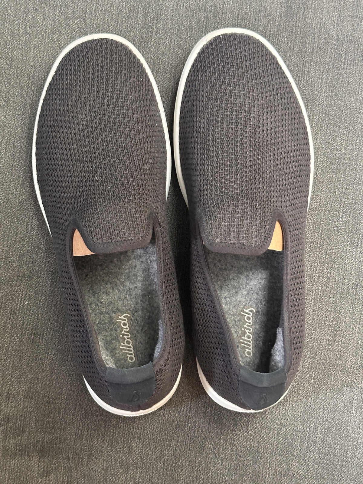 #163 Allbirds Tree Loungers - Womens 9