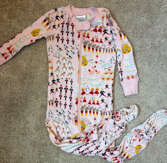 #139 Size 18-24M Hanna Andersson 12 days of Christmas  footed Pajamas