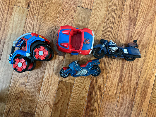 4 vehicles / motorcycles