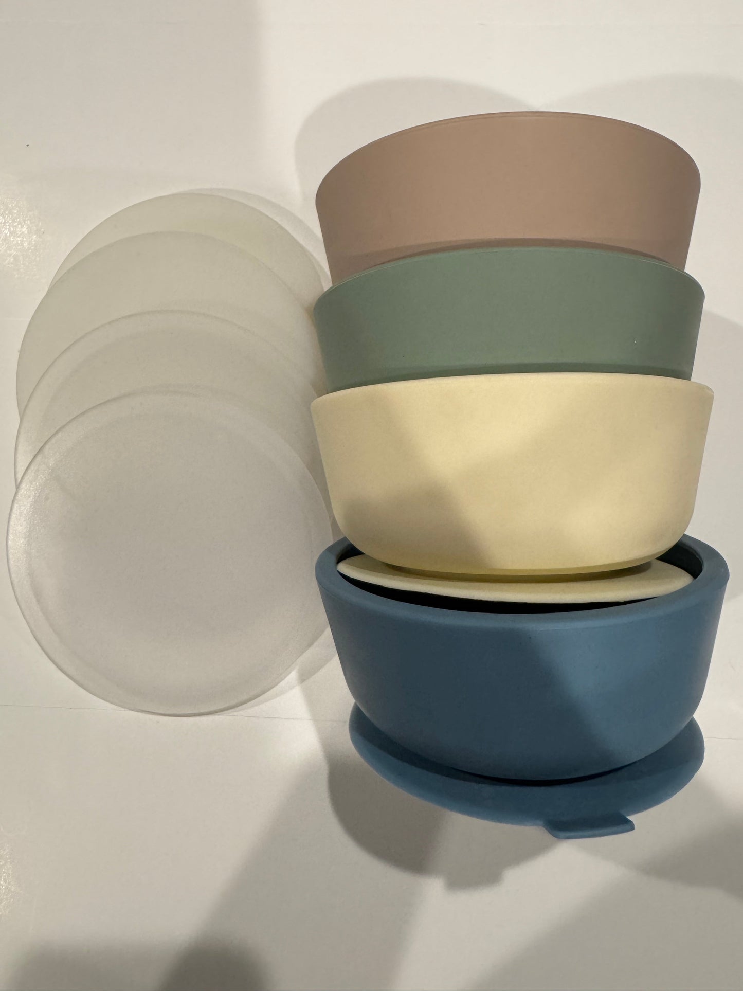 #107 WeeSprout Suction Bowls w/Lids (4)
