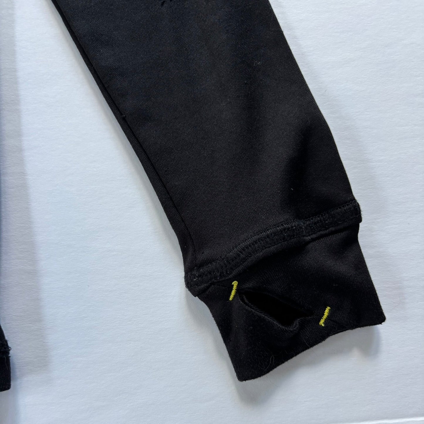 #101*REDUCED* Climatesmart Essentials Base Layer Shirt Black Boys Size XSmall