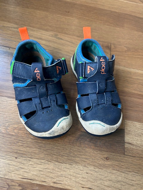 Seller #19 Boys Plae Sandals -  Size 8