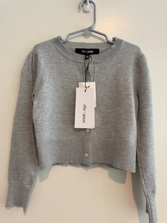 #9 Girls 4/5 NWT Light Gray Button Up Sweater