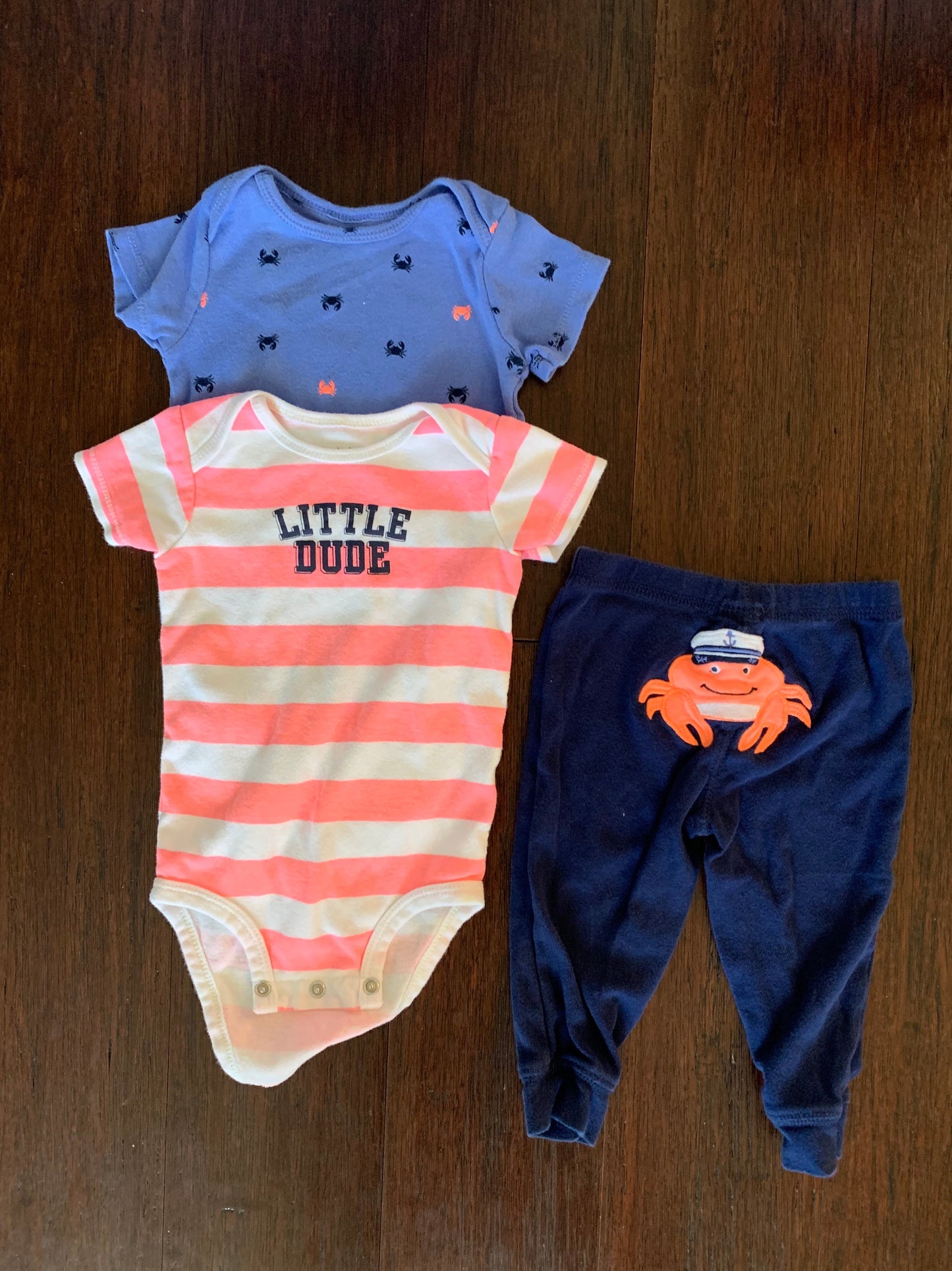 Seller 48, Carters crab outfit, 9M