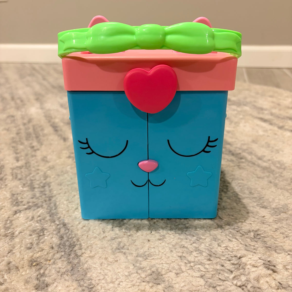 Seller #178 Gabbys playhouse