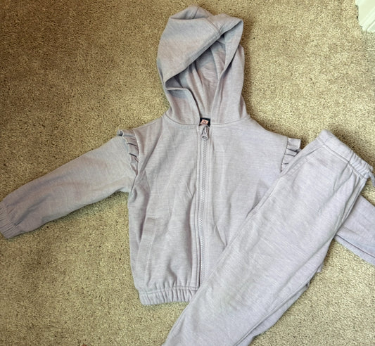 #139 Size 2T Andy & Evan Jogger sweats. Super soft!!