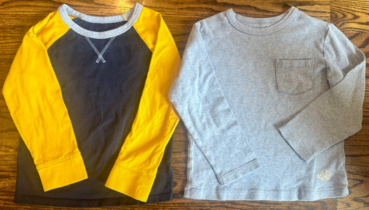 Seller #172 Baby Gap Boys Set of 2 Long Sleeve Shirts Navy/Yellow and Heathered Light Blue Size 5