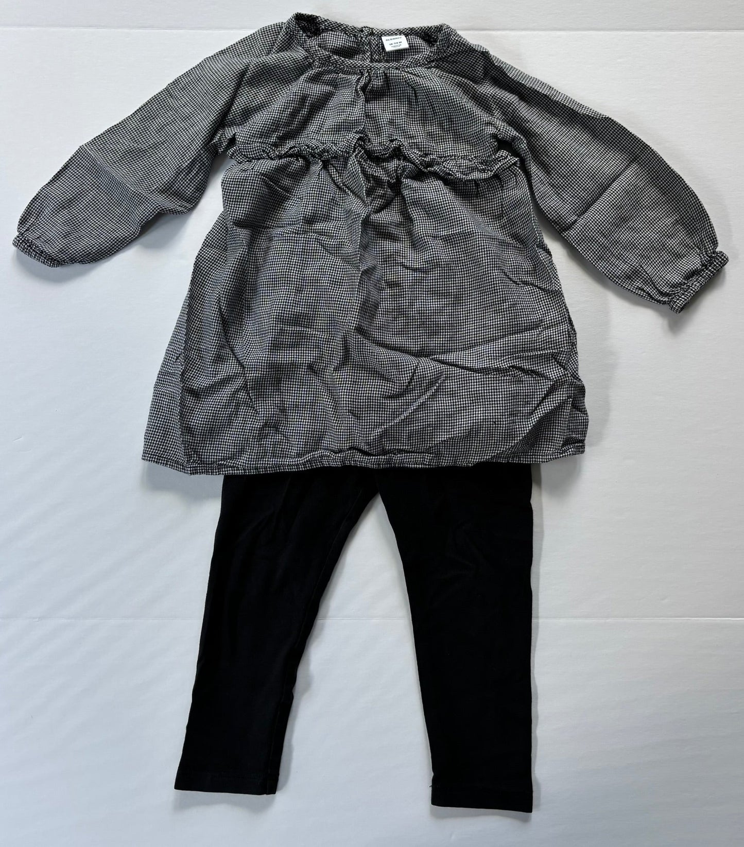 #101*REDUCED* Gap Plaid Ruffle Tunic Black Legging Girls Size 18-24 month