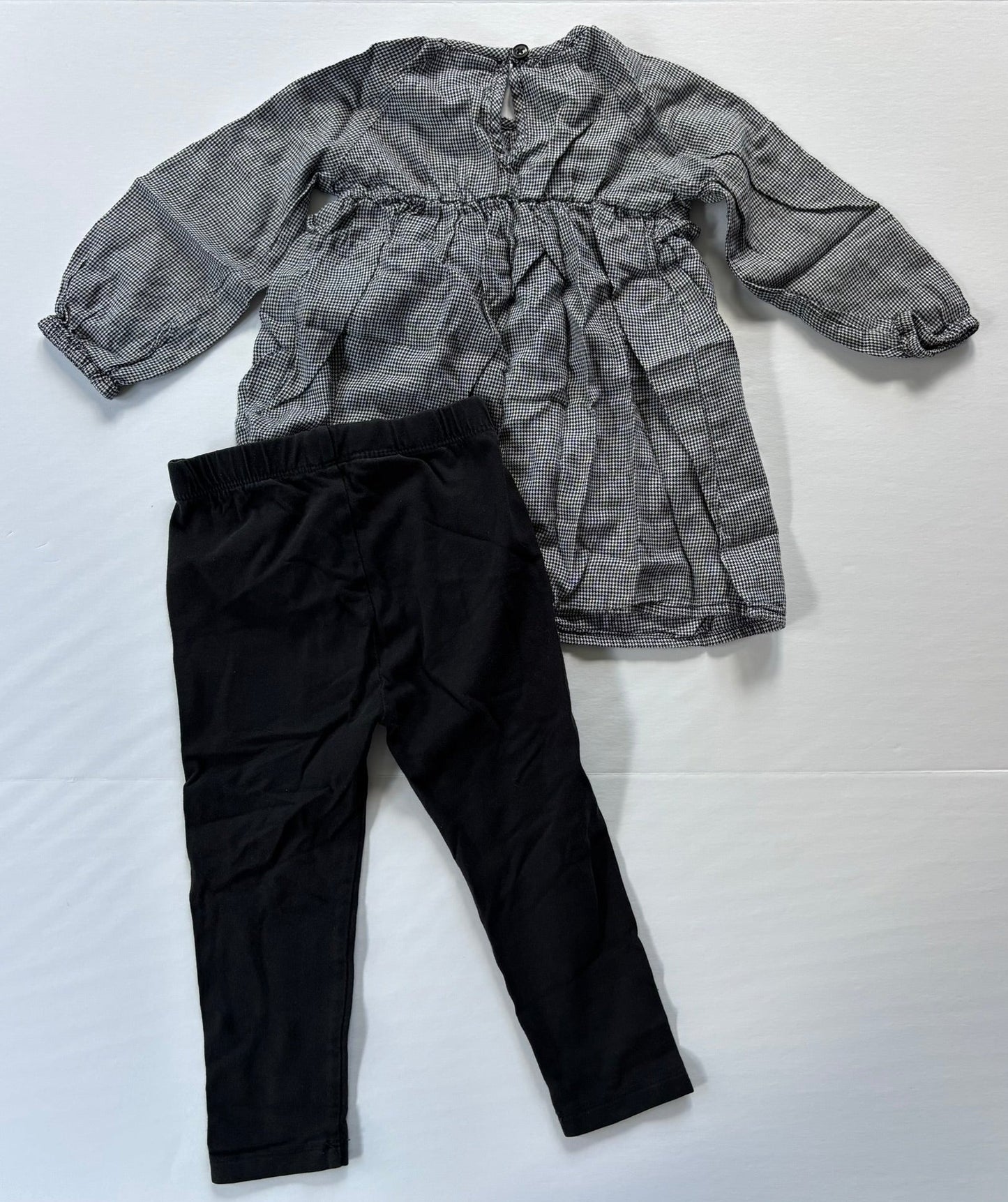 #101*REDUCED* Gap Plaid Ruffle Tunic Black Legging Girls Size 18-24 month