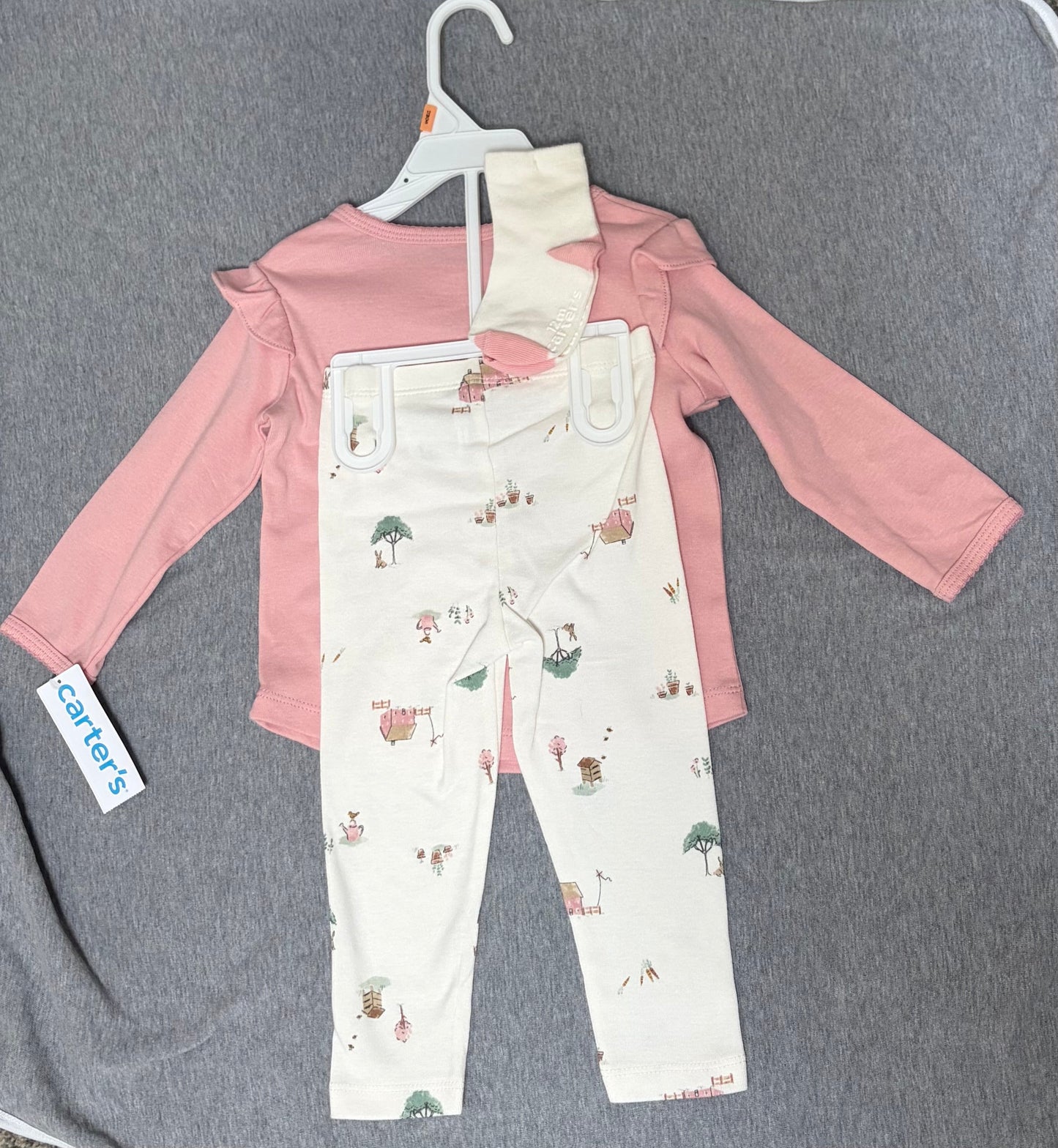 REDUCED Seller #119 12M Carters Girls Outfit